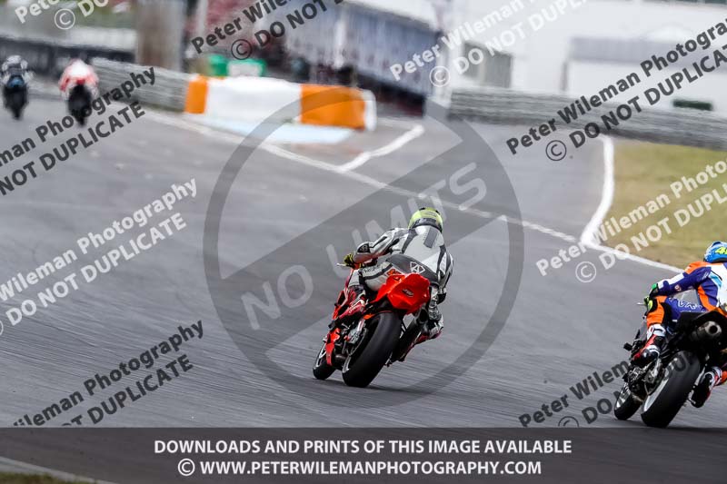 estoril;event digital images;motorbikes;no limits;peter wileman photography;portugal;trackday;trackday digital images